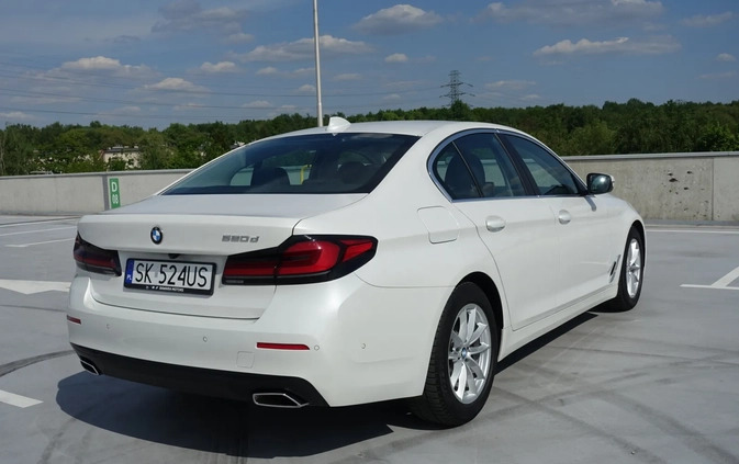 BMW Seria 5 cena 157500 przebieg: 94000, rok produkcji 2021 z Katowice małe 704